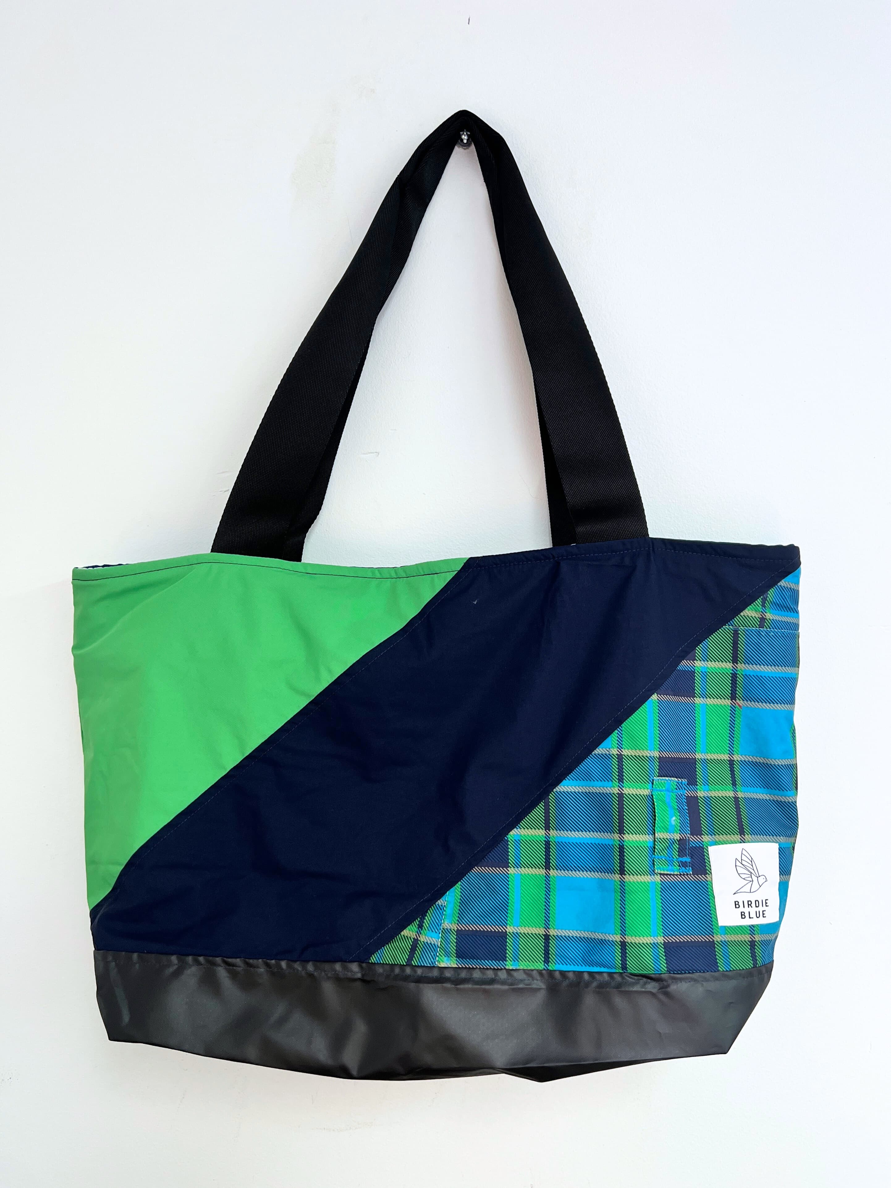 BirdieBlue: The Carry All