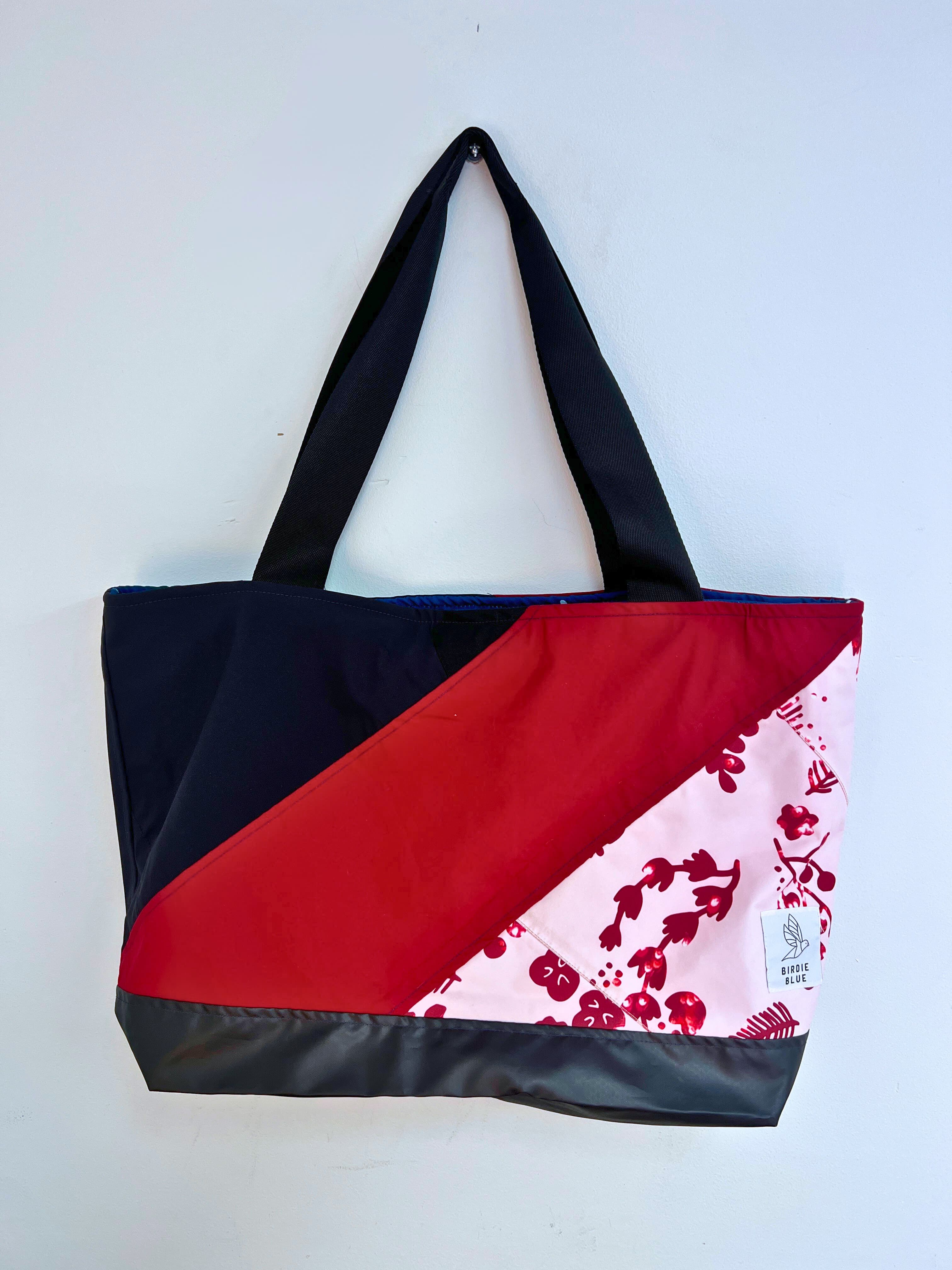 BirdieBlue: The Carry All