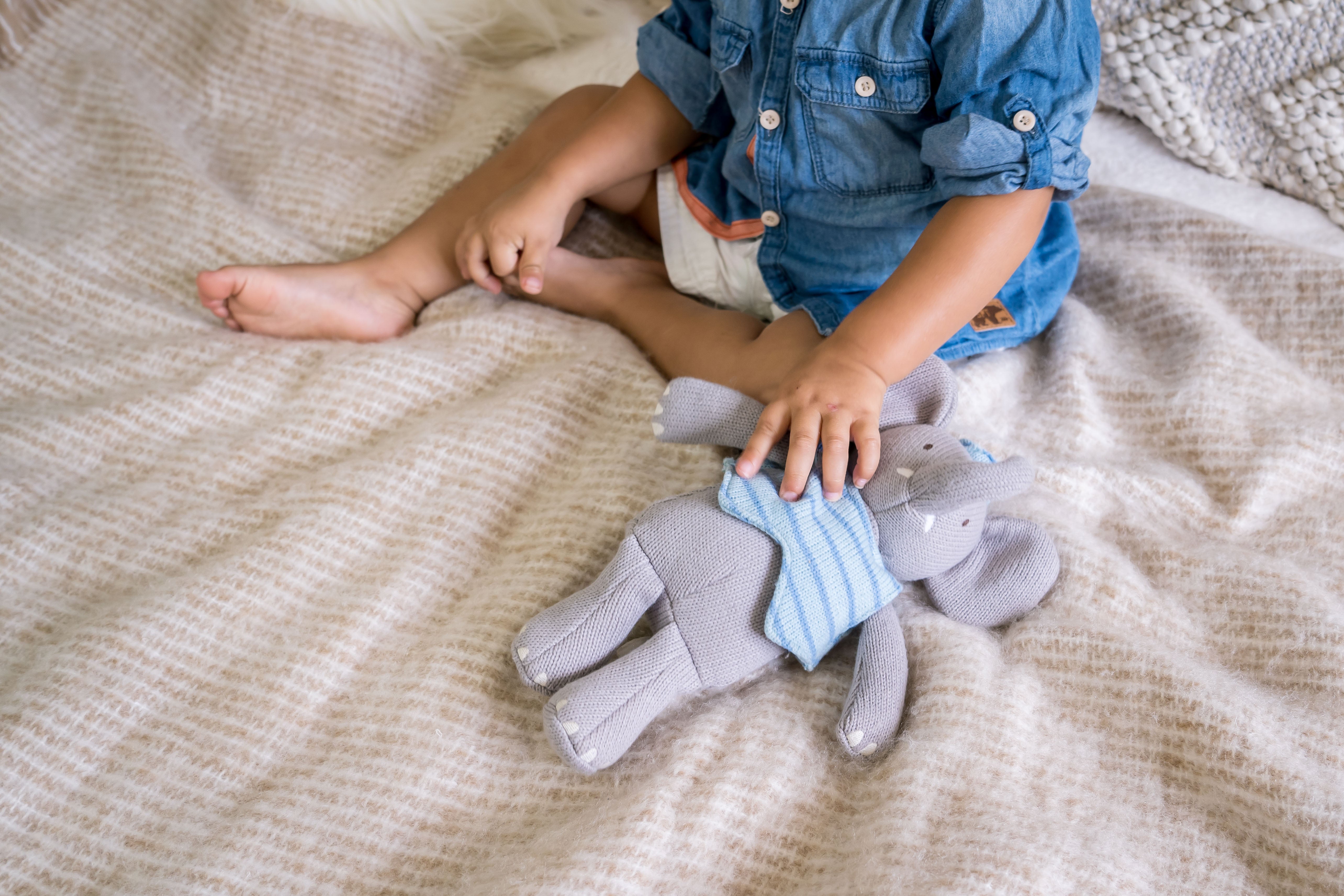 Tikiri Toys USA: Alvin The Elephant