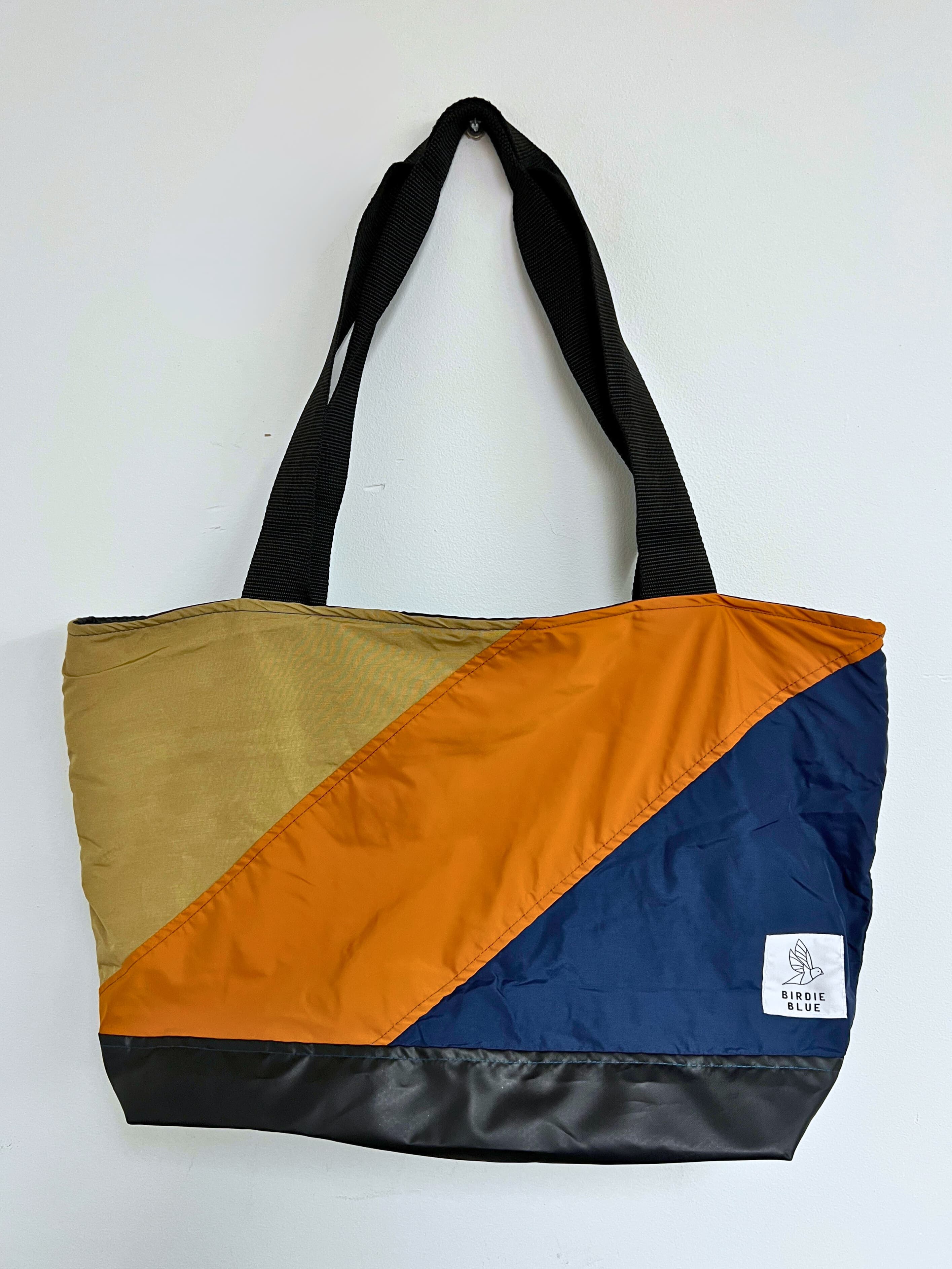 BirdieBlue: The Carry All