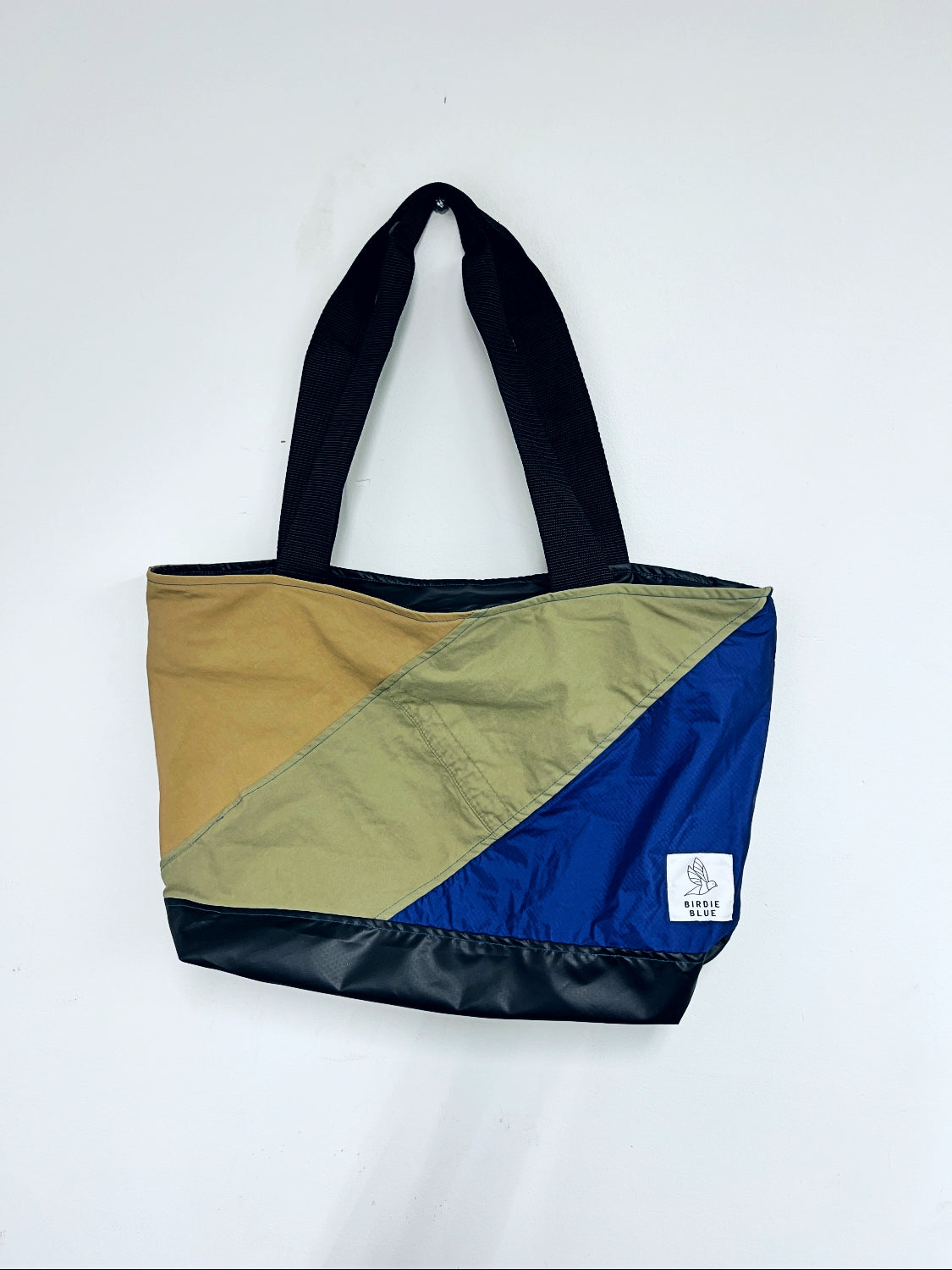 BirdieBlue: The Carry All