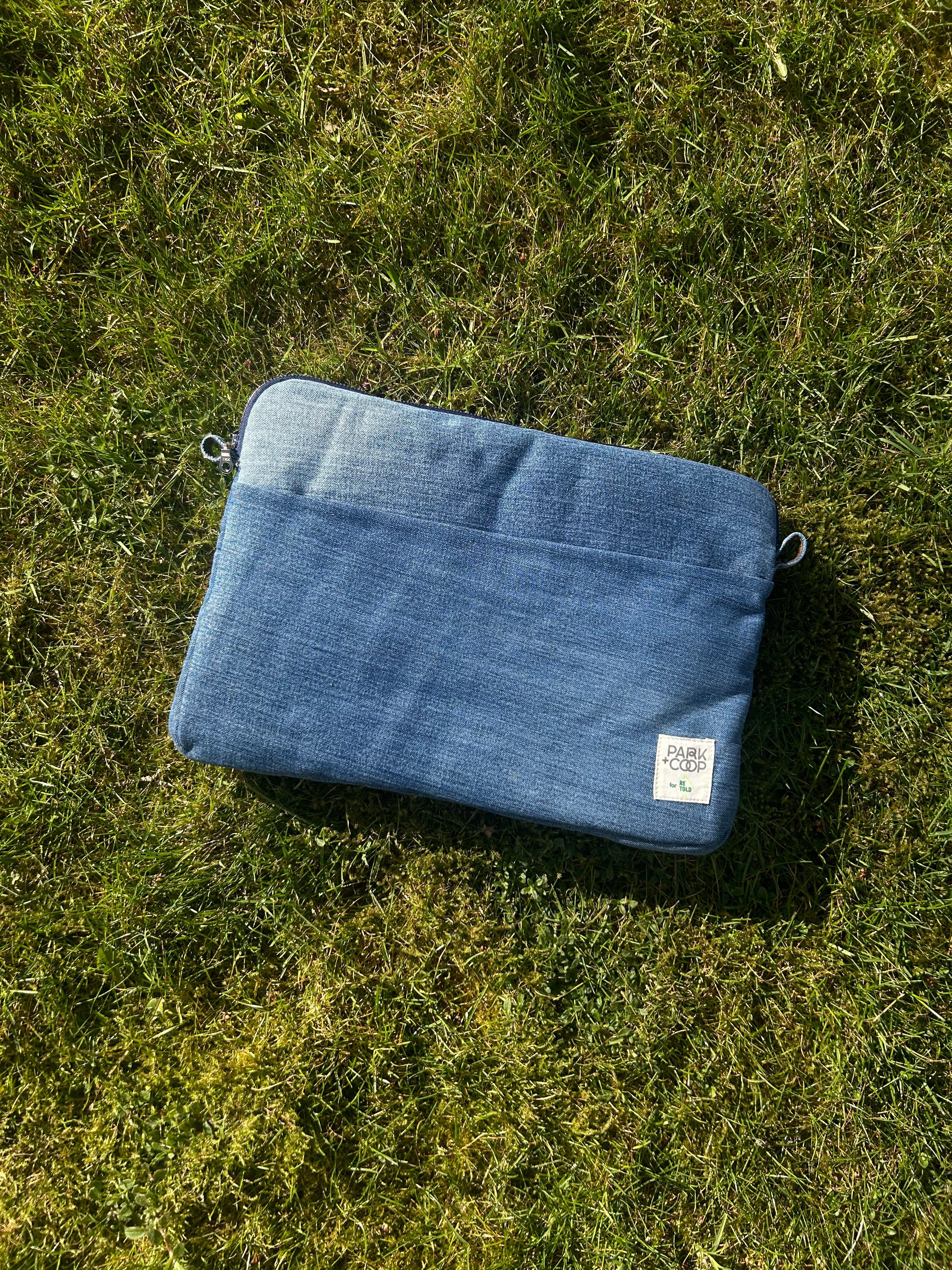Recycle Computer Case Park+Coop for Retold: Upcycled Laptop Case – Retold Recycling