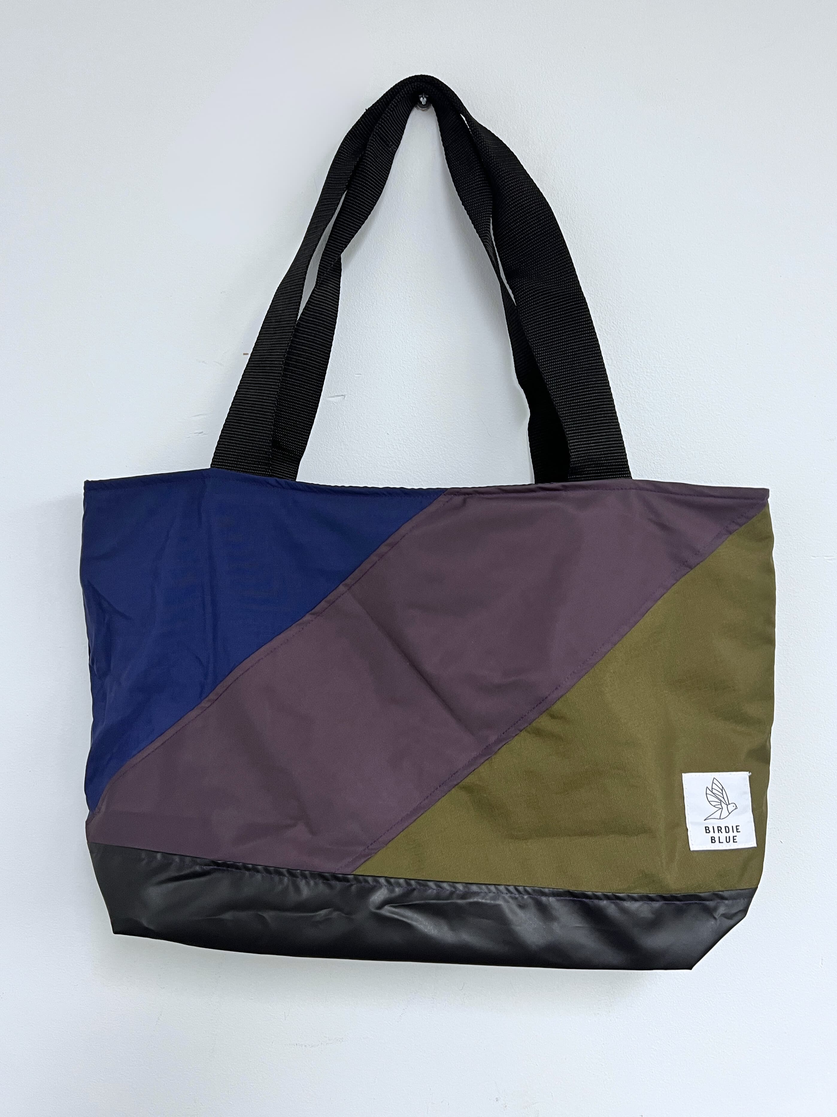 BirdieBlue: The Carry All