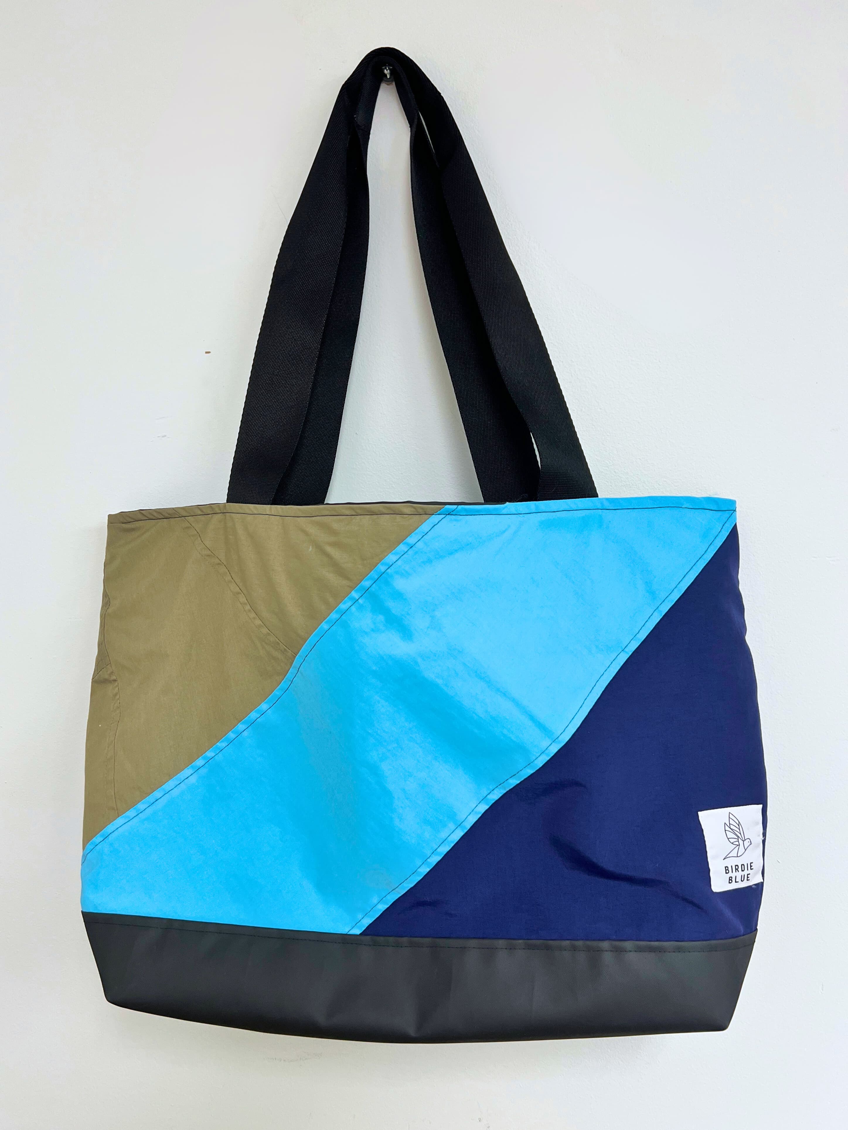 BirdieBlue: The Carry All