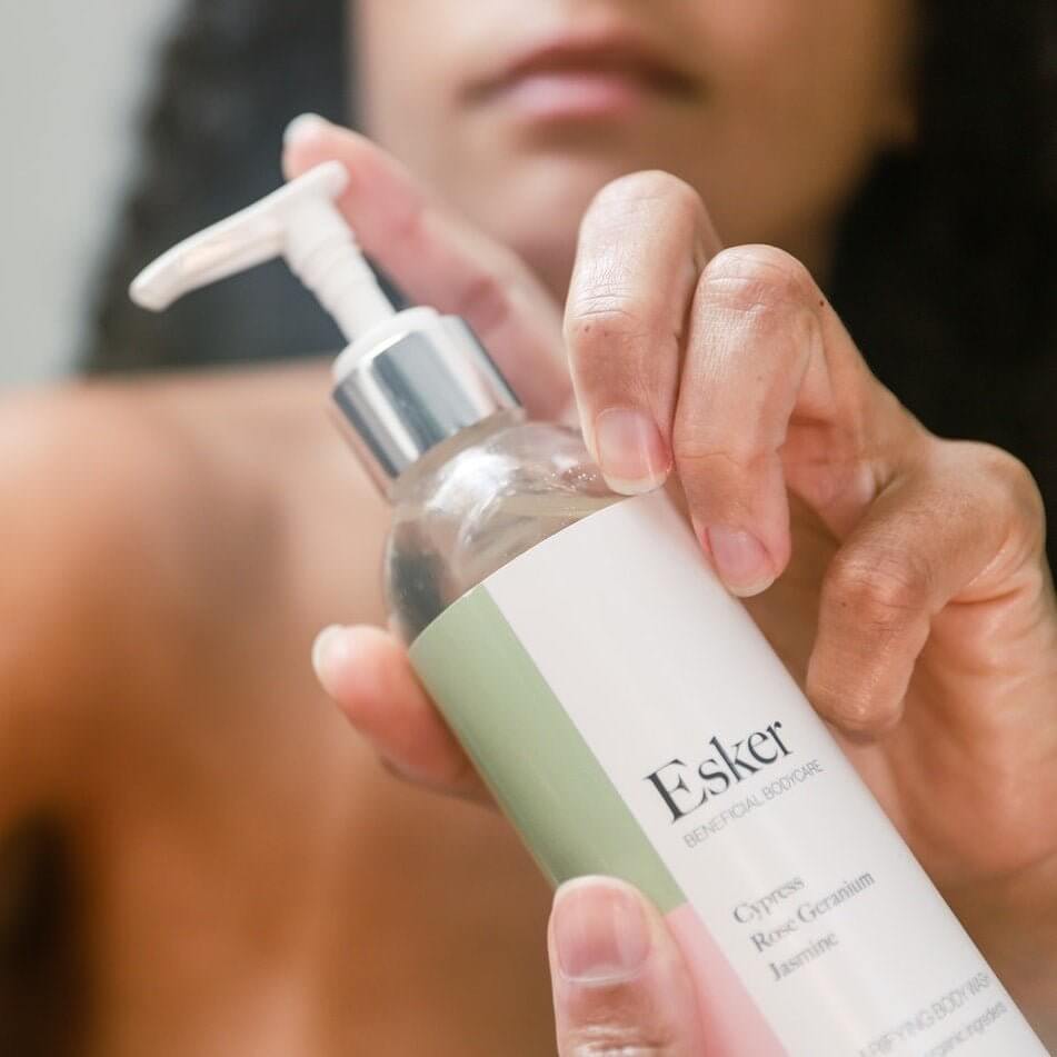 Esker: Clarifying Body Wash